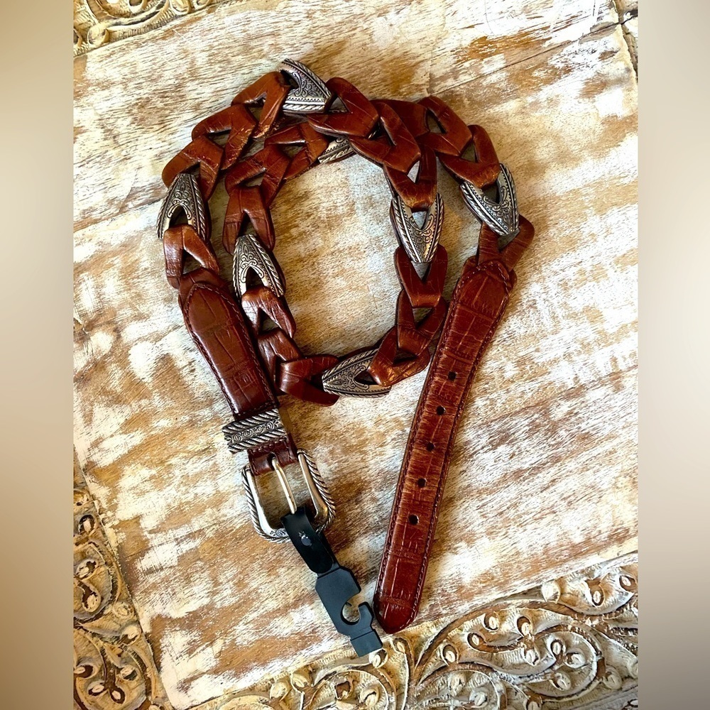 Vintage Leather and silver braided belt, size large, in good used condition